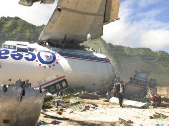 Кадр из первого сезона Lost. Кадр из первого сезона Lost.
